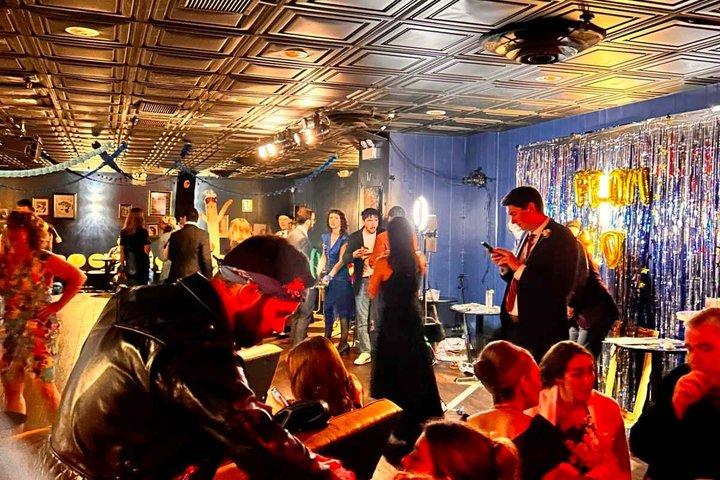 Stand Up Comedy Live i New York på Rodney’s Comedy Club
