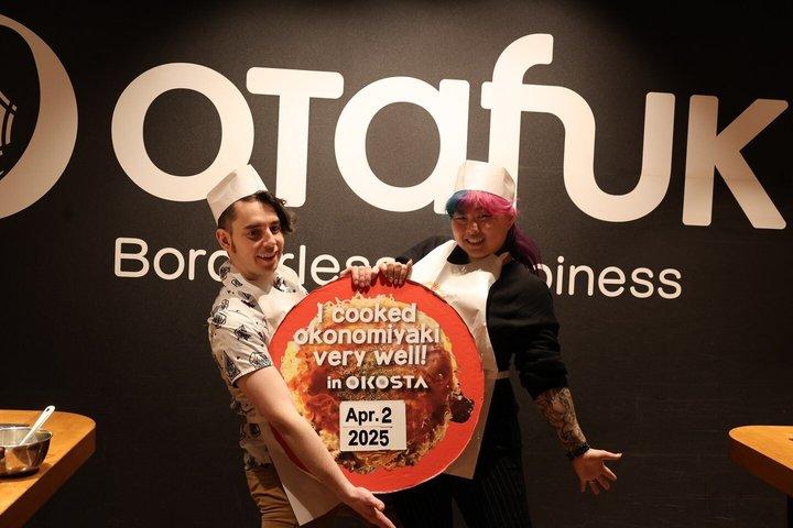 Tour privato di Hiroshima Okonomiyaki con Guida autorizzata