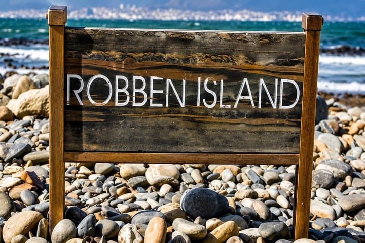 Cape Town: Robben Island Tour Including Ferry Tickets & Transfers