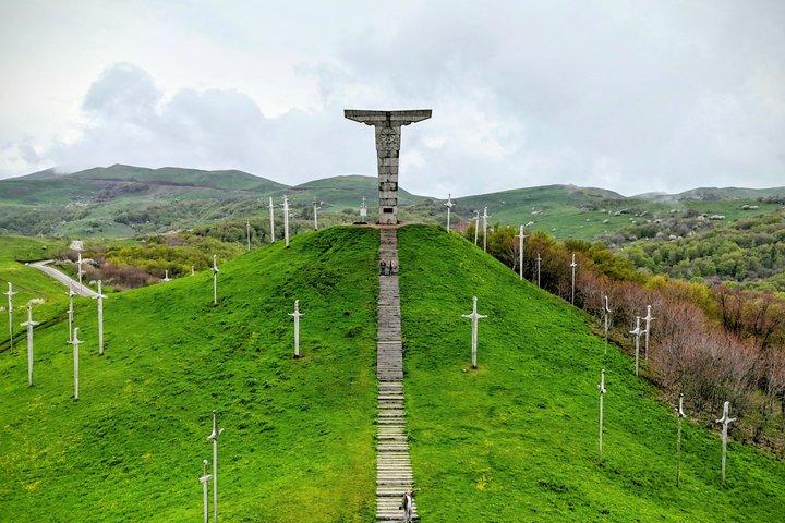Memoriale della battaglia di Didgori e tour di mezza giornata a Mtskheta