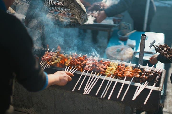 Tokyo Food Tour: Hidden Gems, Street Food & Local Markets