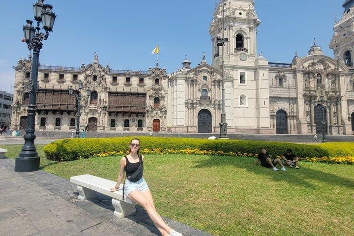 Tour histórico de Lima y Catacumbas con recogida opcional