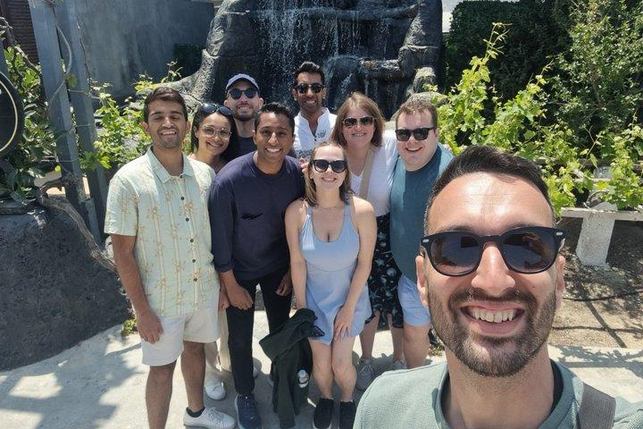 Private Santorini Highlights Tour mit lokalem Fahrer (anpassbar)