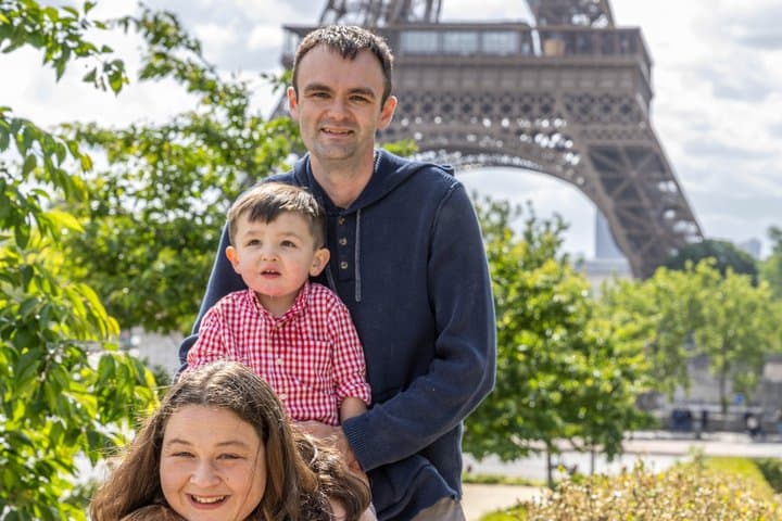 Paris Photoshoot in 30 min: Stress-free, kid-friendly, natural