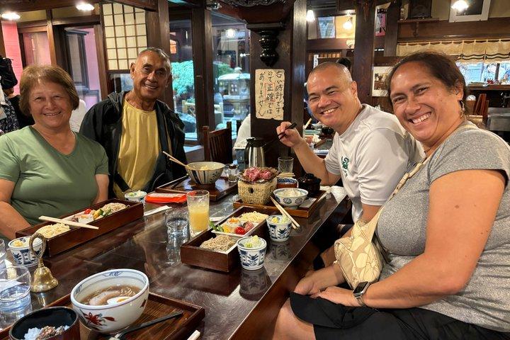 Takayama Hida Boeuf et saké Tour privé avec Guide licencié