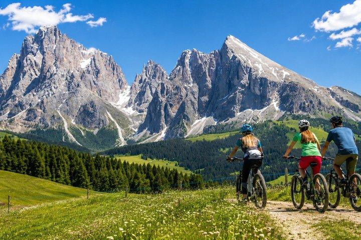 Alpe di Siusi eBike udflugt til Seiser Alm refugiet