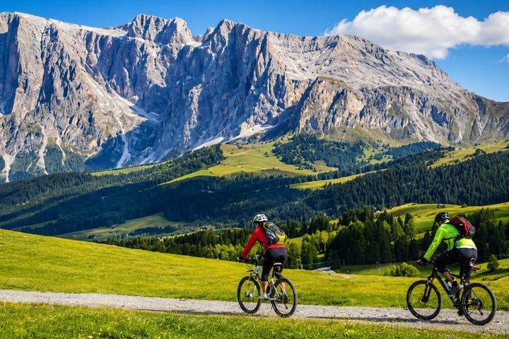 Alpe di Siusi eBike udflugt til Seiser Alm refugiet