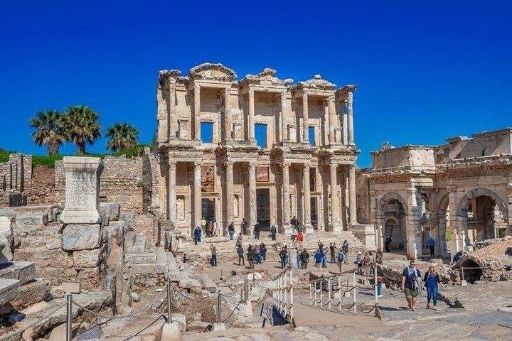 Jungfru Marias hus och St John Basilica Tour