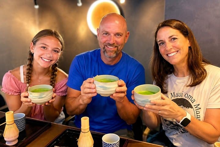 Tokyo: Matcha Experience in Shibuya with Japanese Sweets