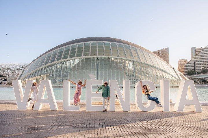 Valencia: City of Arts & Sciences Walking Tour with Local Guide