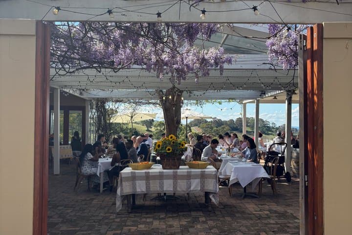 Luxury Hunter Valley Wine Tour with Fine Dining | From Sydney CBD