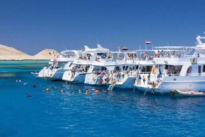 Sharm El Sheikh : Ras Mohamed & White Island Luxe jachttrip!