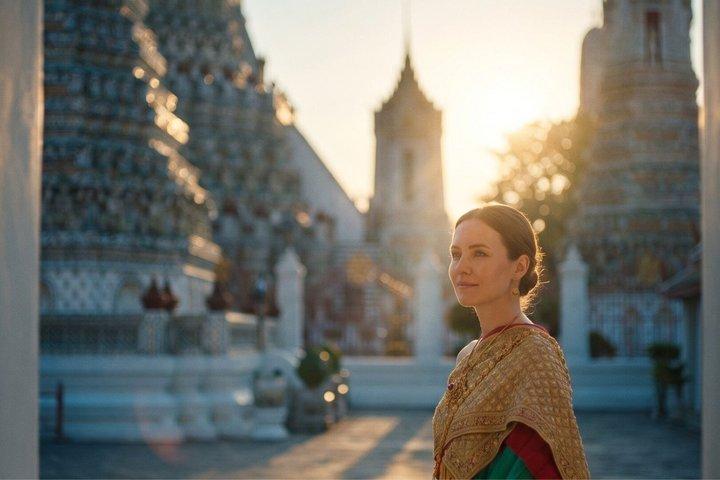 Wat Arun Thai Costume and Tuk Tuk Experience