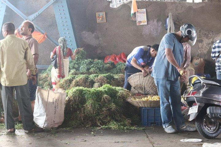Mumbai Morning Market Tour con uno chef locale Reshma