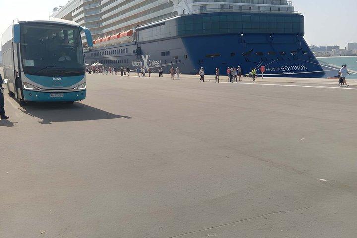 Tour privato di Casablanca e Rabat Tour di un'intera giornata