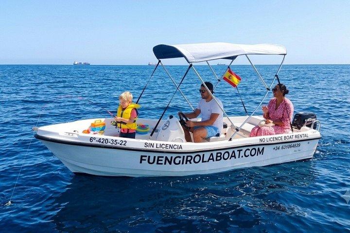 Bådudlejning uden licens i Fuengirola i 2 timer