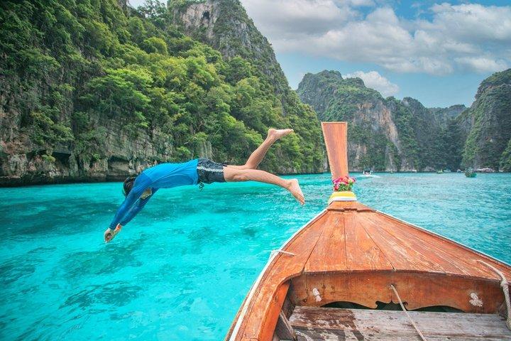 Phi Phi Sunset Longtail Boat Cruise til Maya Bay og snorkling