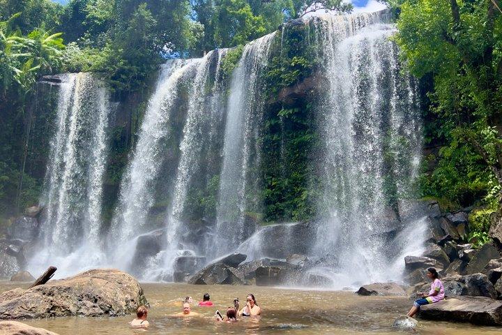 2 Tage Tour Angkor Wat-Kulen Berg-schwimmendes Dorf Abenteuer