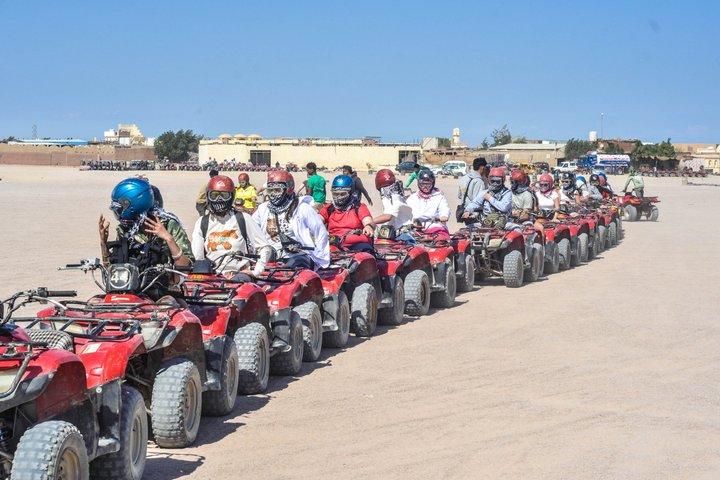 ATV Quad Bike e Desert Safari Camel Ride Mattina e tramonto
