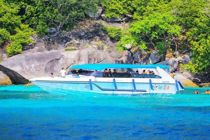 Phi Phi Inseln Speedboat Tour mit Schnorcheln und Sunset Swim