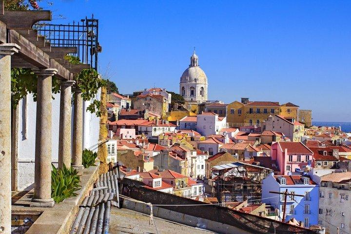 Lisbon Cristo Rei Belem Sightseeing Tour with Hotel Pick Up