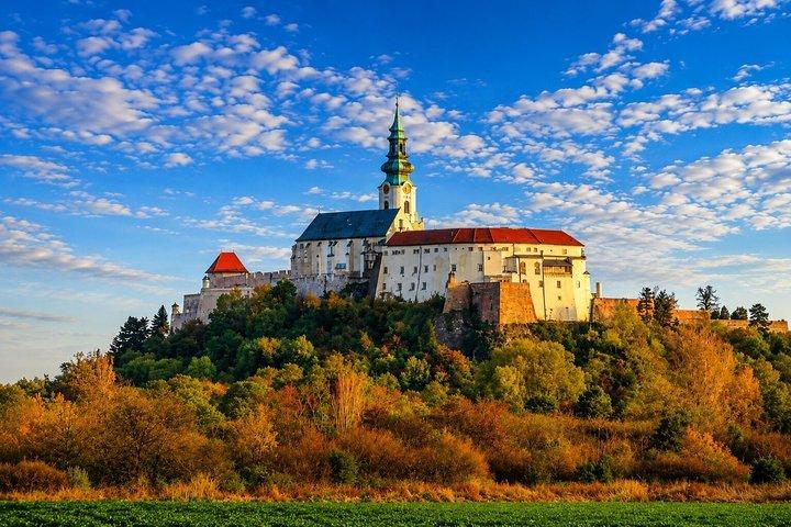 Fra Bratislava : Nitra, Stiavnica, Bystrica guidet dagstur