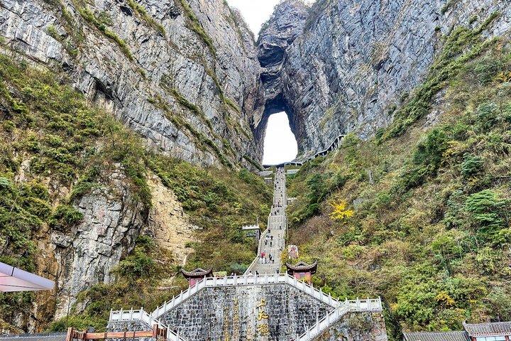 1 - 2 Dagen All-inclusive Tours : Mt Avatar, Glazen Brug, Mt Tianmen