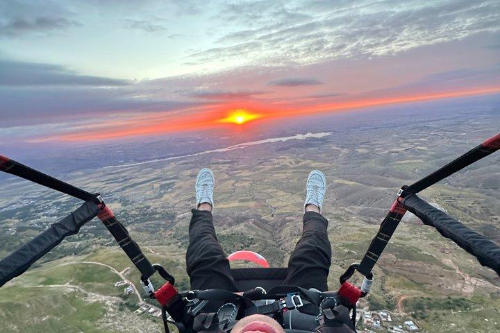 Tandem Paraglider in the Atlas with Transfer from Marrakech