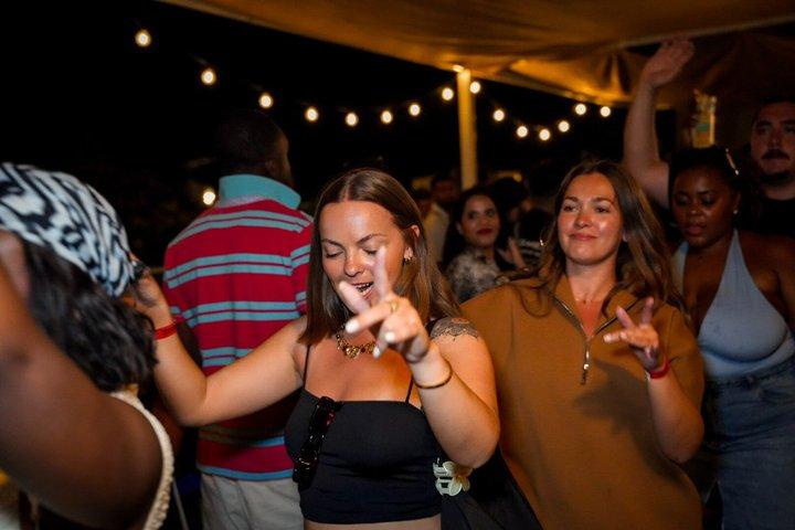 Barcelona Nightlife Tour With Karaoke, Beach bars & VIP Club