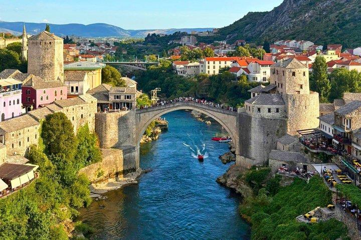 Excursão privada de dia inteiro Kravica Waterfall e Mostar de Dubrovnik