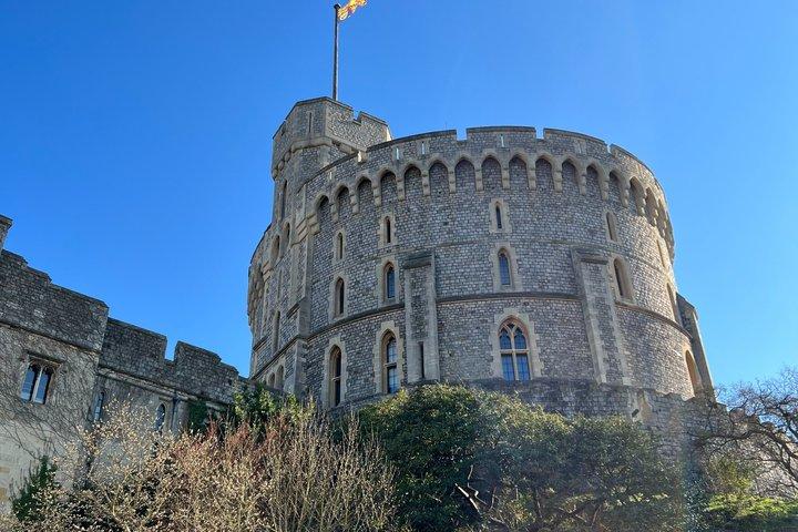 Privat Windsor Castle Stonehenge Bath Tour Blue Märke Tour Guide