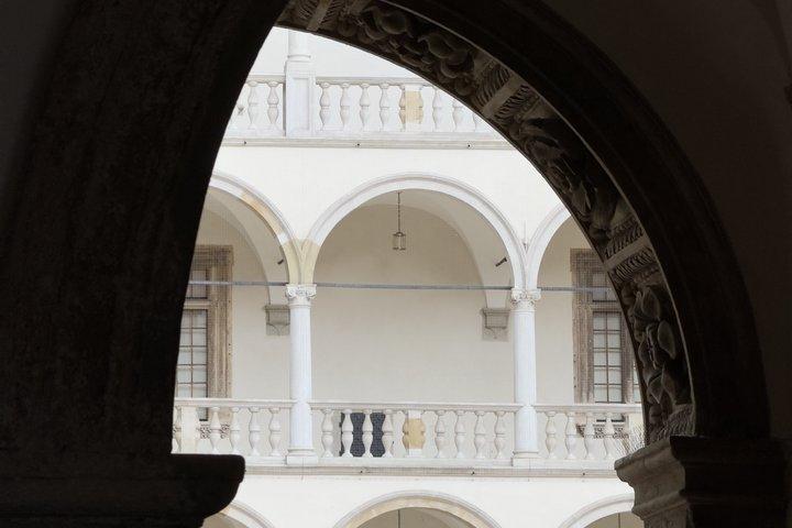 Krakow: Guided Tour of Wawel Castle & Cathedral