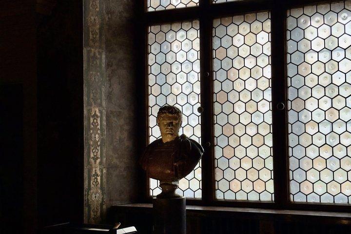 Krakow: Guided Tour of Wawel Castle & Cathedral