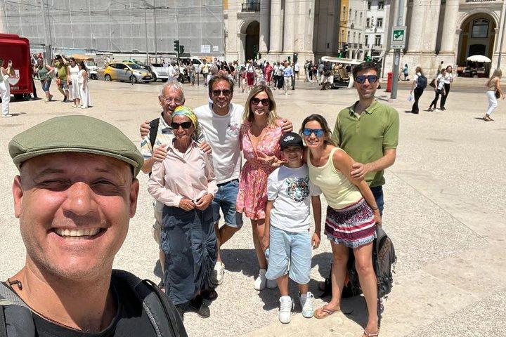 Lisbon Cultural Tour in a Small Group