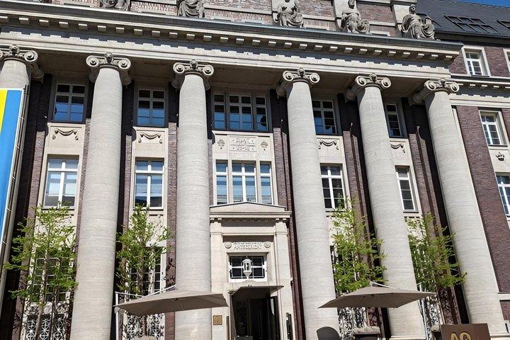Düsseldorf Zelfstandige stadswandeling & speurtocht