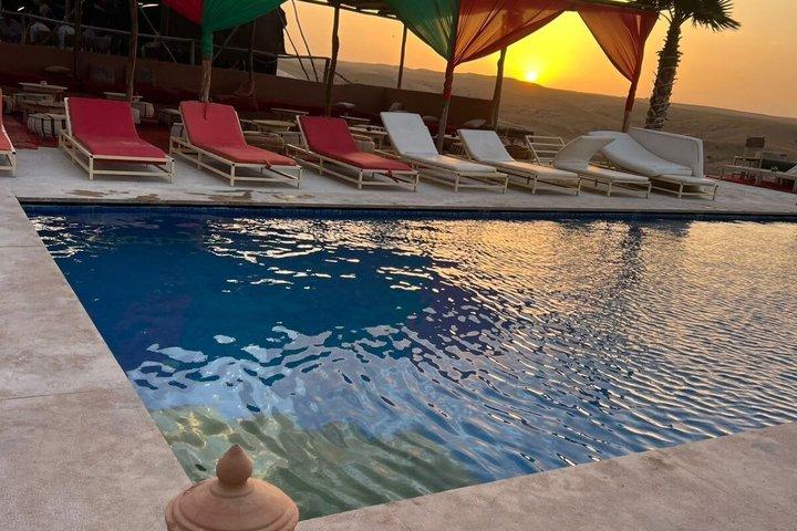 Marrakech: Agafay Quad, Camel Ride, Frokost og swimmingpool