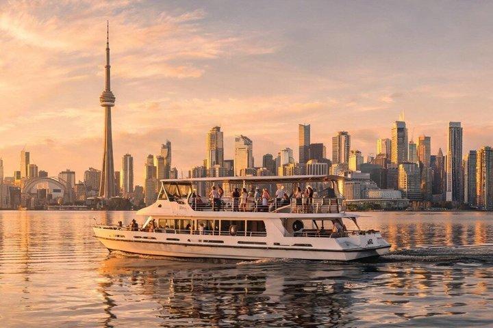Solar Toronto Walking Tour com o Lake Cruise