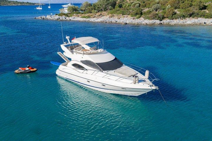 Bodrum Luxury Private Boat Tour på Sunseeker Yacht