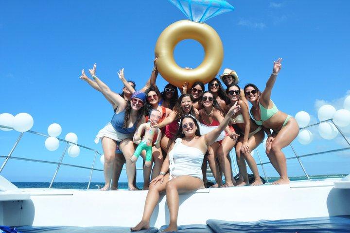 Punta Cana Catamaran Tour Bavaro Beach Experience