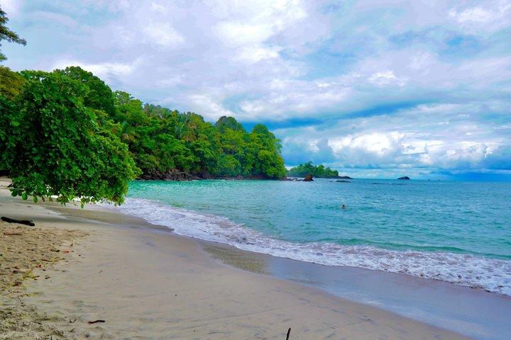 Cahuita Park Beach Break. Escursione a Puerto Limon
