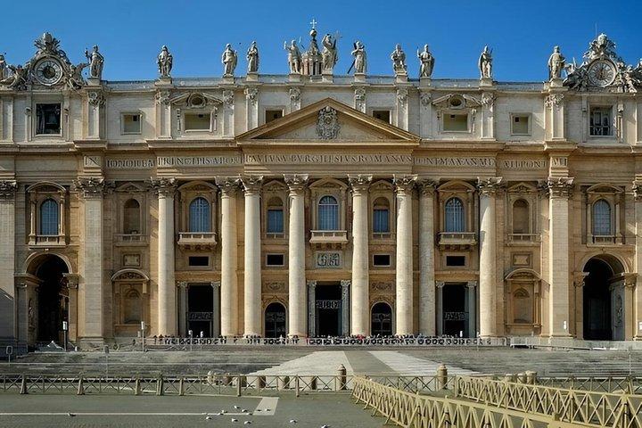 Basilica di San Pietro con accesso salta fila alla Tomba Papale
