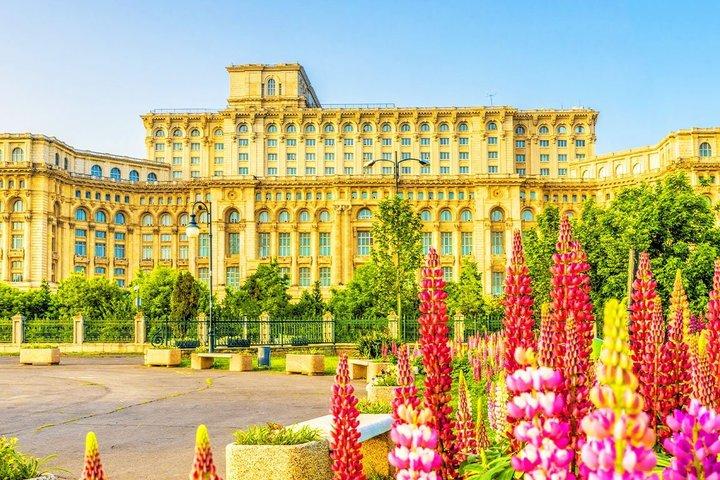 Bukarest City Pass: Parlamentet, Gamla stan och Draculas slott