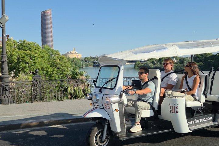 Sevilla privat Tuk Tuk Tour med dolda pärlor och höjdpunkter