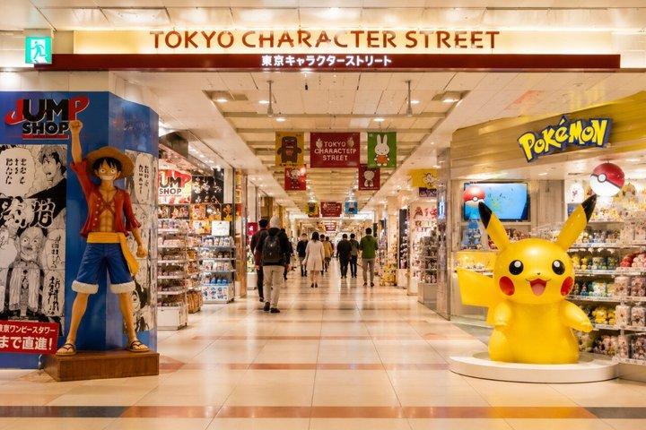 Tokyo Private Pokémon Center och Anime Tour Experience