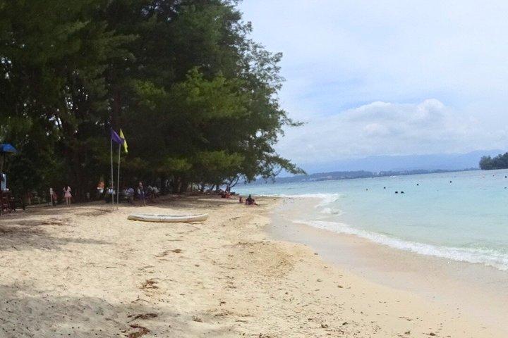 Tunku Abdul Rahman Marine Sapi y Manukan Snorkeling con almuerzo