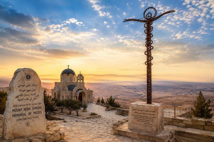 Excursão de um dia Madaba, Monte Nebo e Mar Morto de Amã