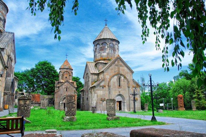 Private tour to Garni - Geghard - Tsaghkadzor (Kecharis)