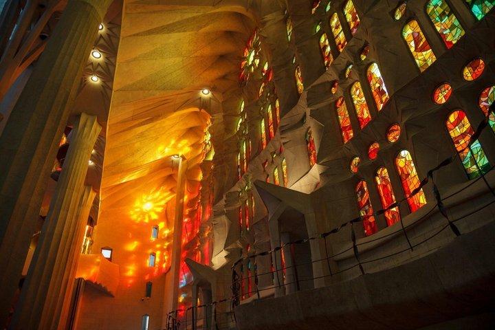 Excursão Sagrada Família com Guia Especialista Local