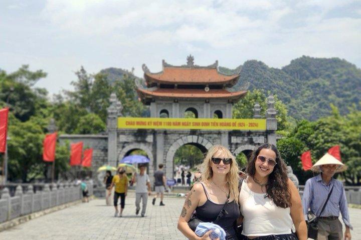 Tour privato Hanoi a Ninh Binh: Grotte di Mua, Tam Coc & Hoa Lu