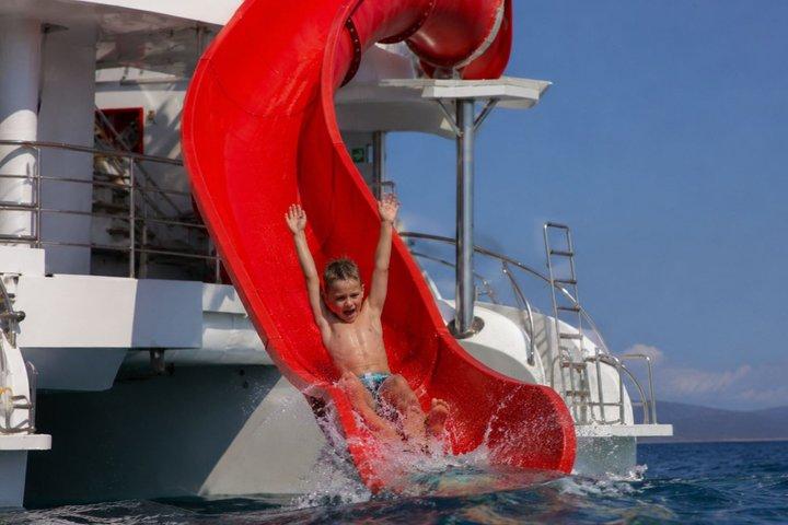ECO Ferry en mini crucero a Isla de Lobos